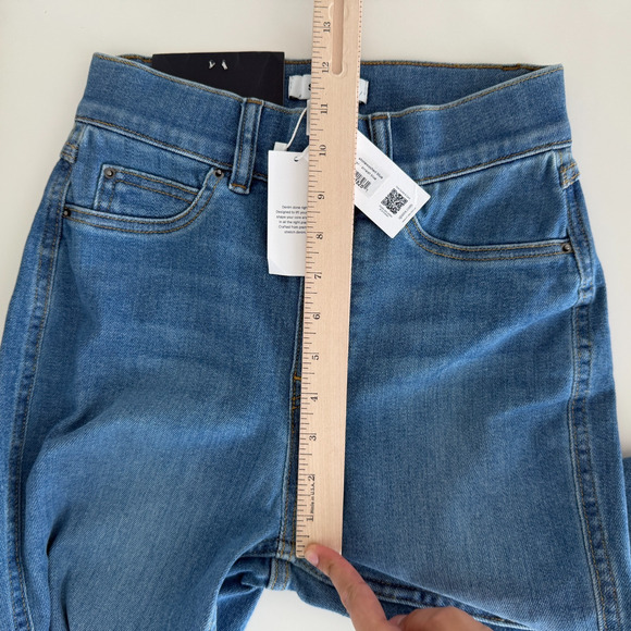 Spanx Jeans Womens XS Tall Blue Kick Flare High Rise Pull On Denim Pants Stretch - Picture 9 of 12